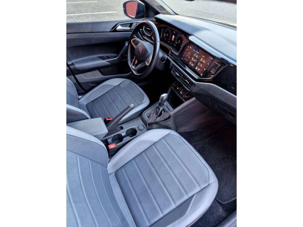 VOLKSWAGEN - NIVUS - 2021/2021 - Vermelha - Sob Consulta