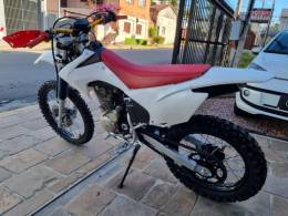 HONDA - CRF 230F - 2015/2015 - Branca - R$ 15.900,00