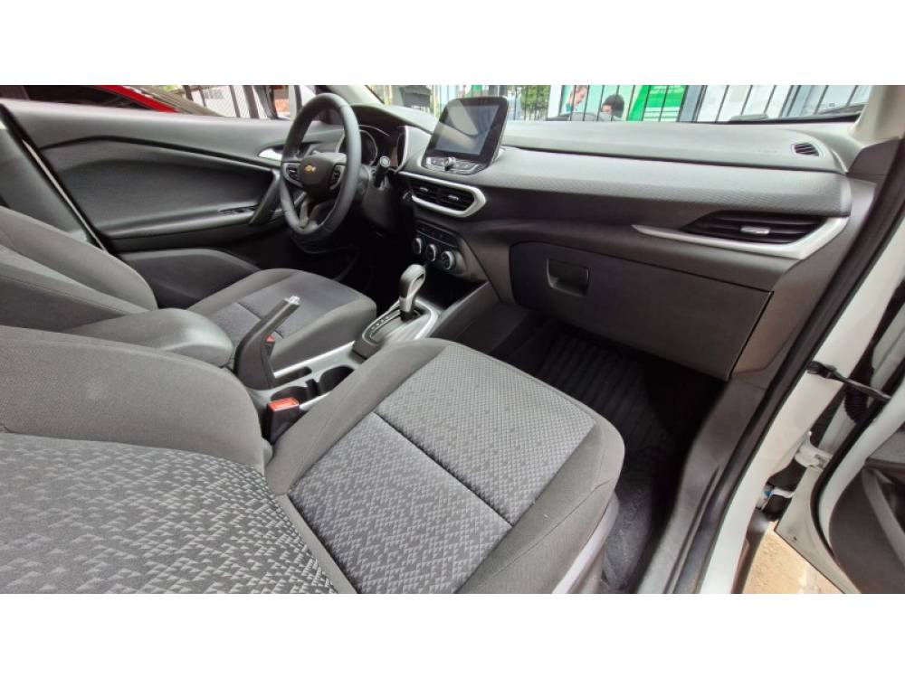 CHEVROLET - TRACKER - 2023/2023 - Branca - R$ 98.900,00