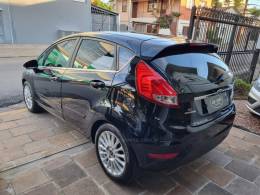FORD - FIESTA - 2016/2016 - Preta - R$ 55.900,00