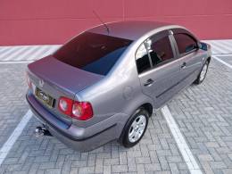 VOLKSWAGEN - POLO SEDAN - 2008/2008 - Cinza - R$ 33.900,00