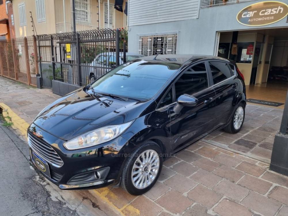 FORD - FIESTA - 2016/2016 - Preta - R$ 55.900,00