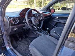 VOLKSWAGEN - UP - 2017/2017 - Azul - R$ 44.900,00