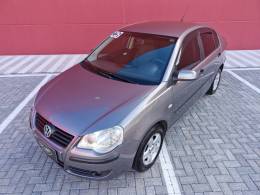VOLKSWAGEN - POLO SEDAN - 2008/2008 - Cinza - R$ 33.900,00