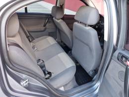 VOLKSWAGEN - POLO SEDAN - 2008/2008 - Cinza - R$ 33.900,00